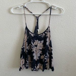 Black flower top